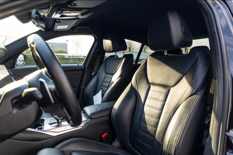 BMW 3-serie M340i xDrive Laserlight I Live Cockpit Professional I Head-Up I Adaptive cruise I Sfeerverlichting