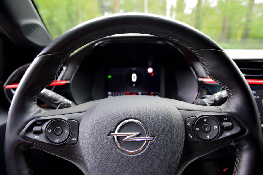 Opel Corsa 1.2 GS Line | Automaat | 360 Camera | Carplay | Cruise | Stoelverwarming