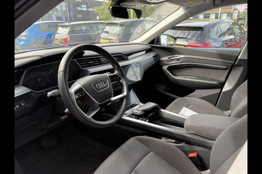 Audi e-tron 55 quattro Advanced edition 95 kWh | SOH 93,6% | Luchtvering | Memory Seat | Navigatie |