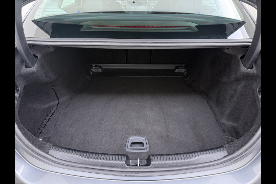 Mercedes-Benz C-Klasse 180 Business Line | Carplay Camera