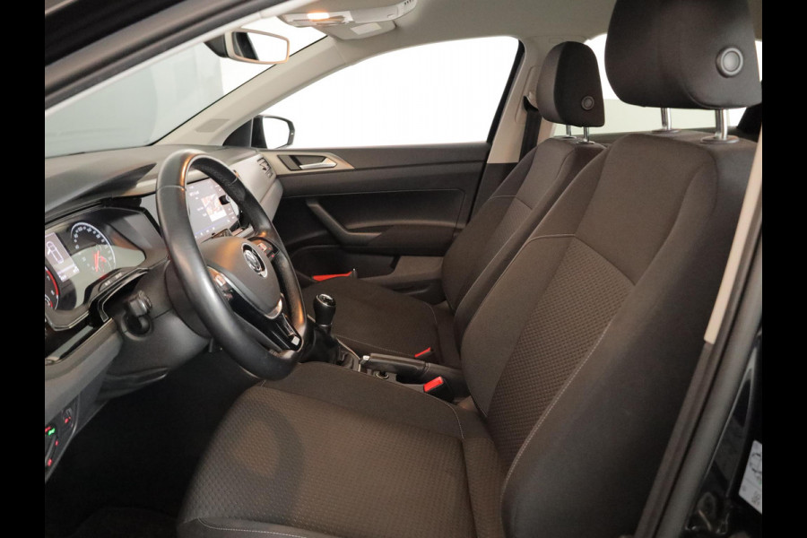 Volkswagen Polo 1.0 TSI Comfortline Business 95pk 5bak| Navi| parksensors| alarm| extra getint glas