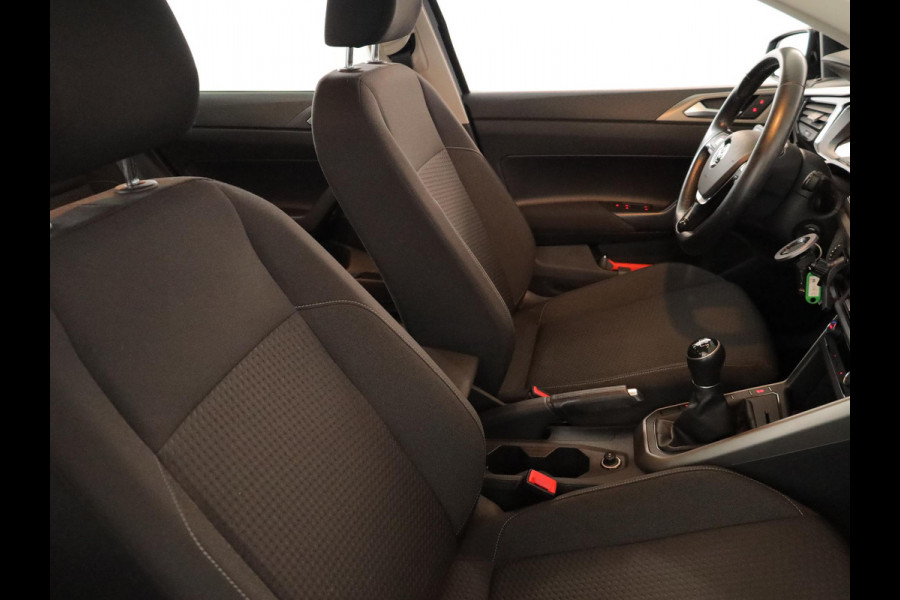 Volkswagen Polo 1.0 TSI Comfortline Business 95pk 5bak| Navi| parksensors| alarm| extra getint glas