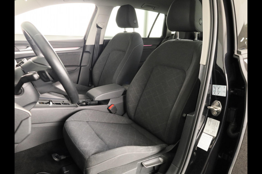 Volkswagen Golf Variant 1.0 eTSI Life | 110 pk Automaat (DSG) | Verlengde garantie | Navigatie | Parkeersensoren | Achteruitrijcamera | LED koplampen |17" All season banden |