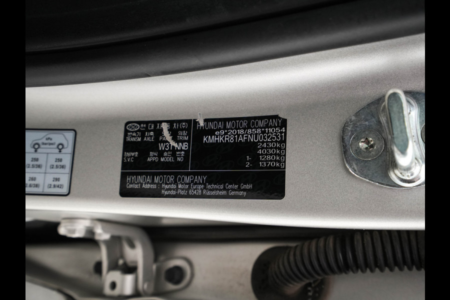 Hyundai IONIQ 5 Lounge 73kWh [ 3-Fase-11kW ] {SOH-97%} (INCL-BTW) Aut *HEATPUMP | LEATHER | BOSE-SOUND | FULL-LED | ADAPTIVE-CRUISE | BLINDSPOT | DIGI-COCKPIT | AMBIENTLIGHT | DAB | SHIFTPADDLES | HEAD-UP | NAVI-FULLMAP | KEYLESS | ...
