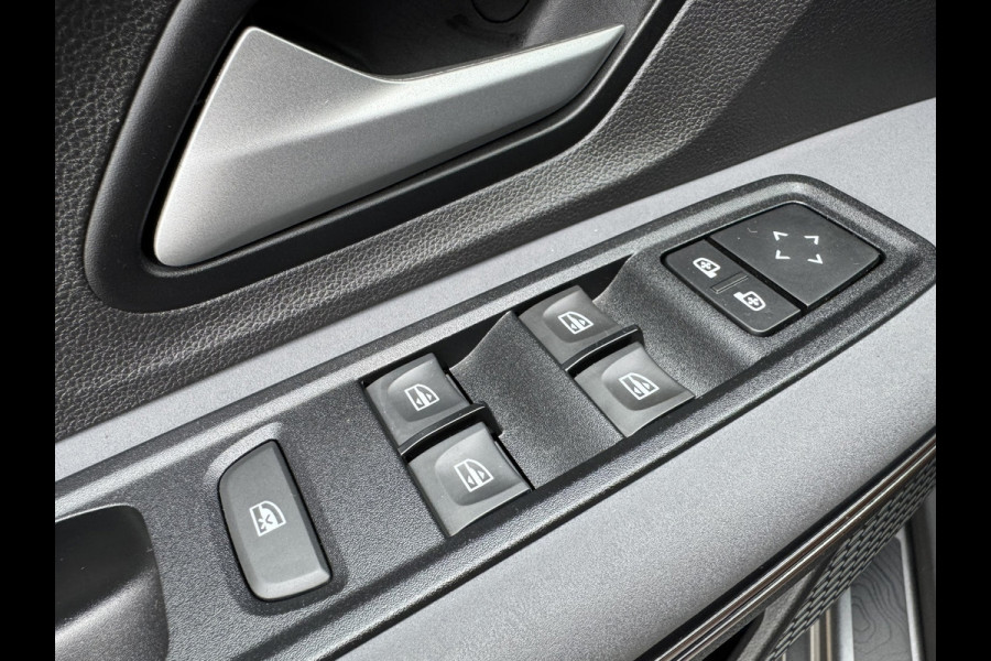 Dacia Jogger 1.6 Hybrid 140 Extreme 7p. Cruise Camera Naci Carplay Stoelverwarming Lane assist Clima Keyless