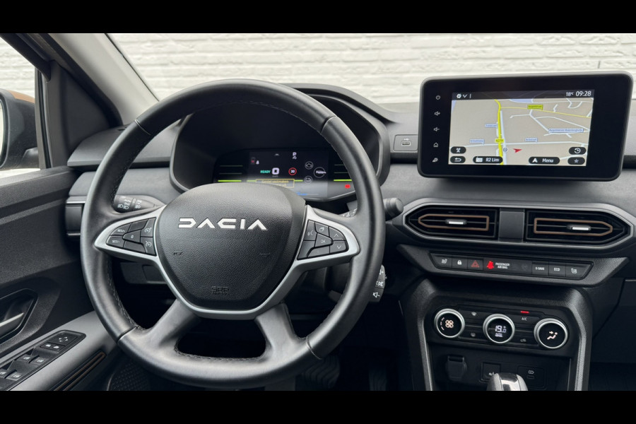 Dacia Jogger 1.6 Hybrid 140 Extreme 7p. Cruise Camera Naci Carplay Stoelverwarming Lane assist Clima Keyless