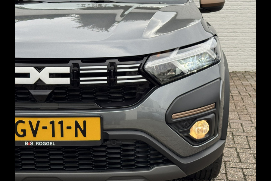 Dacia Jogger 1.6 Hybrid 140 Extreme 7p. Cruise Camera Naci Carplay Stoelverwarming Lane assist Clima Keyless