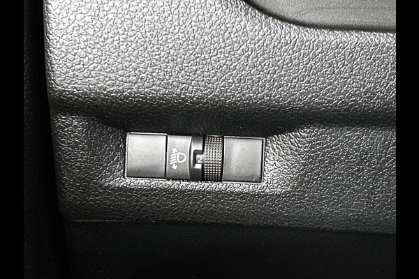 Peugeot Expert 2.0 BlueHDI 145PK L3 Automaat Airco Navigatie Trekhaak Cruise Control