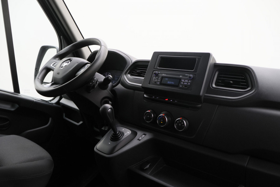 Renault Master T35 2.3 dCi 150 L2H2 Energy Comfort Automaat Glasresteel, 3-Zits, Trekhaak, Camera, Cruise, PDC