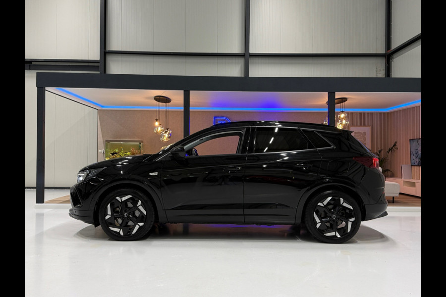 Opel Grandland GSe 300pk PHEV 4x4 | Trekhaak | 360° | Stuur+Stoelverw. | Alcantara