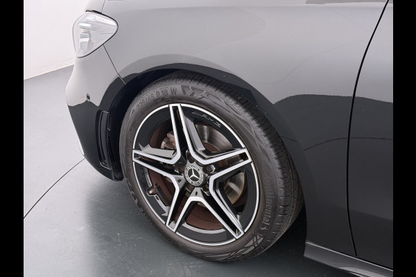 Mercedes-Benz B-Klasse 180 AMG line | Pano Memory Multibeam Keyless