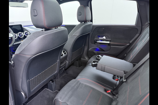 Mercedes-Benz B-Klasse 180 AMG line | Pano Memory Multibeam Keyless
