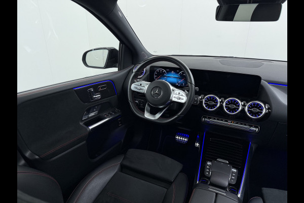 Mercedes-Benz B-Klasse 180 AMG line | Pano Memory Multibeam Keyless