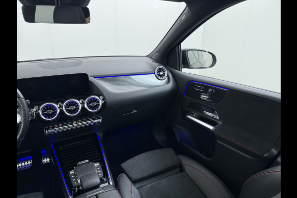 Mercedes-Benz B-Klasse 180 AMG line | Pano Memory Multibeam Keyless