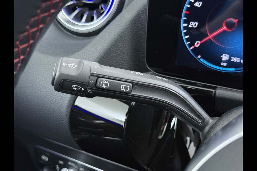 Mercedes-Benz B-Klasse 180 AMG line | Pano Memory Multibeam Keyless