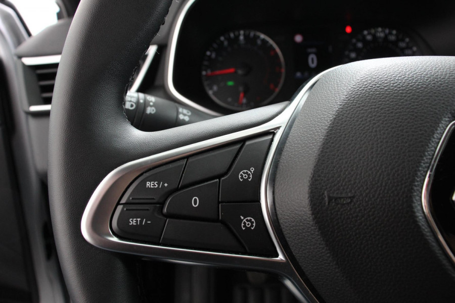 Renault Clio 1.0 TCe 100pk Experience Navigatie Climate control Led Parkeer sensoren DAB Cruise Control