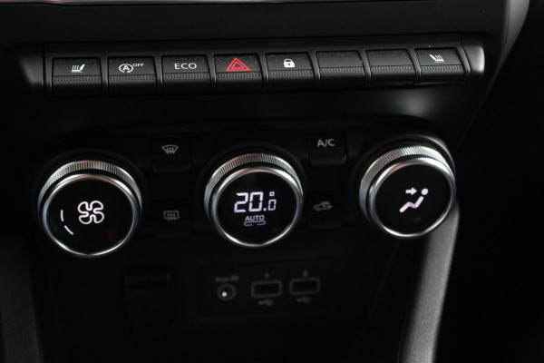 Renault Clio 1.0 TCe 100pk Experience Navigatie Climate control Led Parkeer sensoren DAB Cruise Control