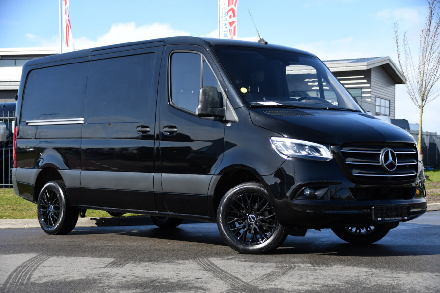 Mercedes-Benz Sprinter 317 1.9 CDI L2H1 RWD Edition Black 360 Camera, Cruise, Carplay, LED, 10,5'' Mbux, Automaat, Trekhaak, Leder, 170pk, Uniek!