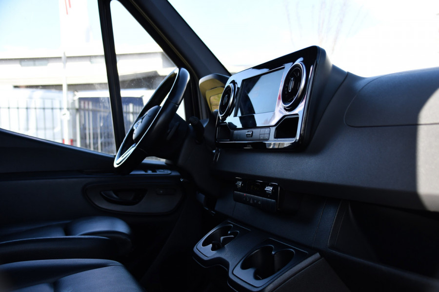 Mercedes-Benz Sprinter 317 1.9 CDI L2H1 RWD Edition Black 360 Camera, Cruise, Carplay, LED, 10,5'' Mbux, Automaat, Trekhaak, Leder, 170pk, Uniek!