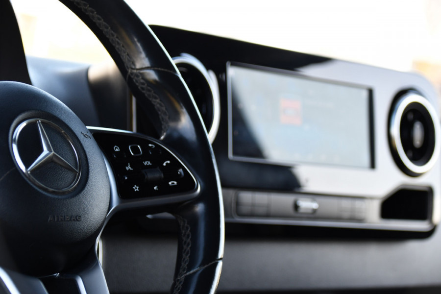 Mercedes-Benz Sprinter 317 1.9 CDI L2H1 RWD Edition Black 360 Camera, Cruise, Carplay, LED, 10,5'' Mbux, Automaat, Trekhaak, Leder, 170pk, Uniek!