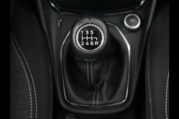 Ford Puma 1.0 EcoBoost Hybrid Titanium | Panoramadak | Stoelverwarming | Adaptive cruise | Camera | Carplay | Full LED | Stuurverwarming | Side Assist | Navigatie | Parkeerhulp | Climate control