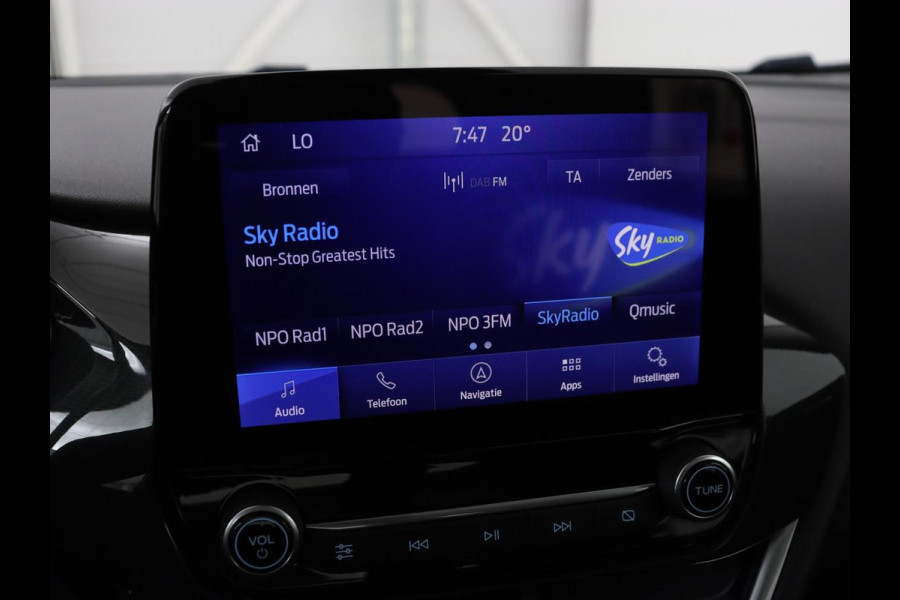 Ford Puma 1.0 EcoBoost Hybrid Titanium | Panoramadak | Stoelverwarming | Adaptive cruise | Camera | Carplay | Full LED | Stuurverwarming | Side Assist | Navigatie | Parkeerhulp | Climate control