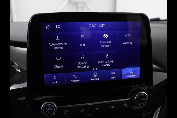 Ford Puma 1.0 EcoBoost Hybrid Titanium | Panoramadak | Stoelverwarming | Adaptive cruise | Camera | Carplay | Full LED | Stuurverwarming | Side Assist | Navigatie | Parkeerhulp | Climate control