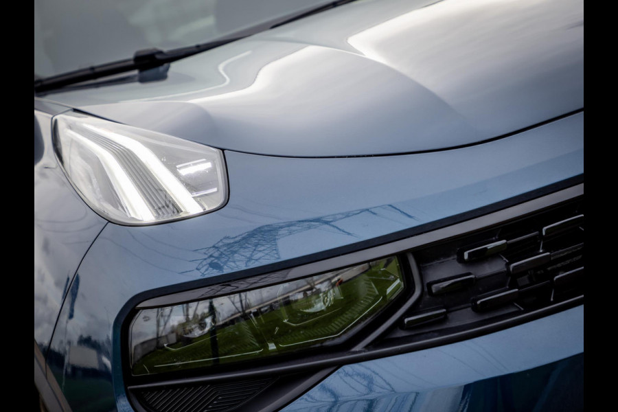 Lynk & Co 01 1.5 Plug-In Hybrid 262pk BLACKED OUT | Trekhaak | Zwarte hemel