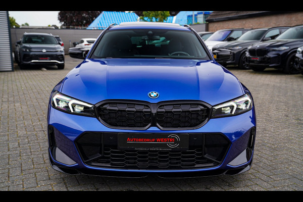 BMW 3 Serie Touring 330e xDrive M-pakket | Panorama | HuD | Sfeerverlichting | BMW LED | Camera | Portimao blau metallic |