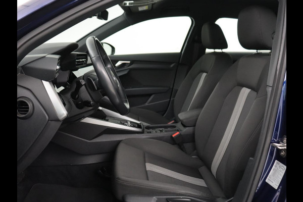 Audi A3 30 TFSI Advanced edition | Stoelverwarming | Adaptive cruise | Keyless | Camera | Carplay | Audi Sound | Full LED | Climate control | Virtual Cockpit | Parkeerhulp