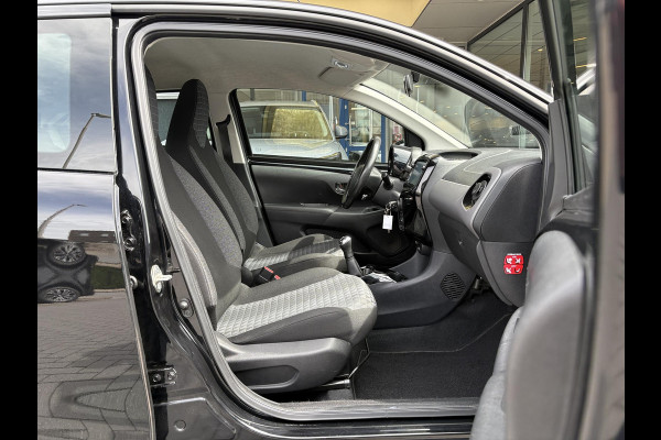 Peugeot 108 1.0 e-VTi Allure 72pk | LM Velgen | Carplay | Airco | 5-deurs |