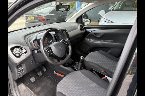 Peugeot 108 1.0 e-VTi Allure 72pk | LM Velgen | Carplay | Airco | 5-deurs |