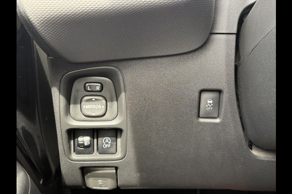 Peugeot 108 1.0 e-VTi Allure 72pk | LM Velgen | Carplay | Airco | 5-deurs |