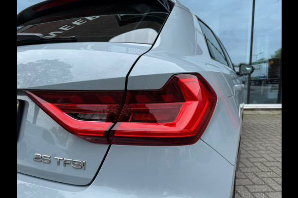 Audi A1 Sportback 25 TFSI Advanced edition - Climate - Cruise - Parkeerhulp - Org.NL