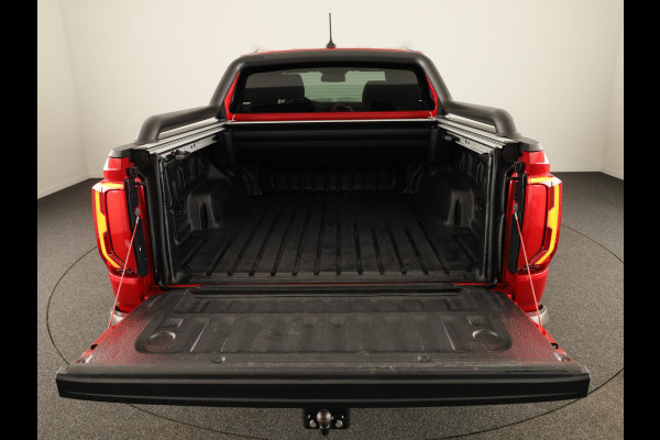 Volkswagen Amarok 3.0 TDI 4Motion Single cab Pan Americana 240 PK Automaat | Lederen bekleding | Trekhaak | Rolhoes |
