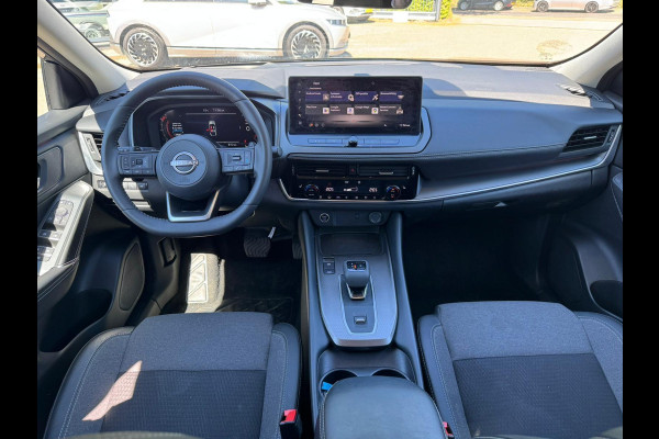 Nissan QASHQAI 1.3 MHEV Xtronic N-Connecta HEAD-UP DISPLAY| ELEKTRISCHE ACHTERKLEP| PANORAMADAK| STOEL + STUURVERWARMING| VOORRUITVERWARMING | 360 CAMERA| ADAPTIVE CRUISE CONTROL| DODE HOEK SENSOR
