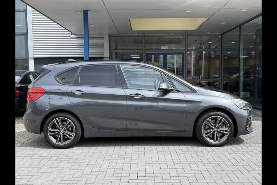 BMW 2 Serie Active Tourer 225xe iPerformance Executive | 225pk PHEV | Stoelverwarming | Camera | LED | Cruise Control |