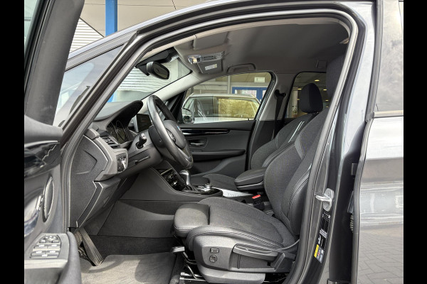 BMW 2 Serie Active Tourer 225xe iPerformance Executive | 225pk PHEV | Stoelverwarming | Camera | LED | Cruise Control |