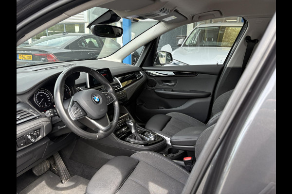 BMW 2 Serie Active Tourer 225xe iPerformance Executive | 225pk PHEV | Stoelverwarming | Camera | LED | Cruise Control |