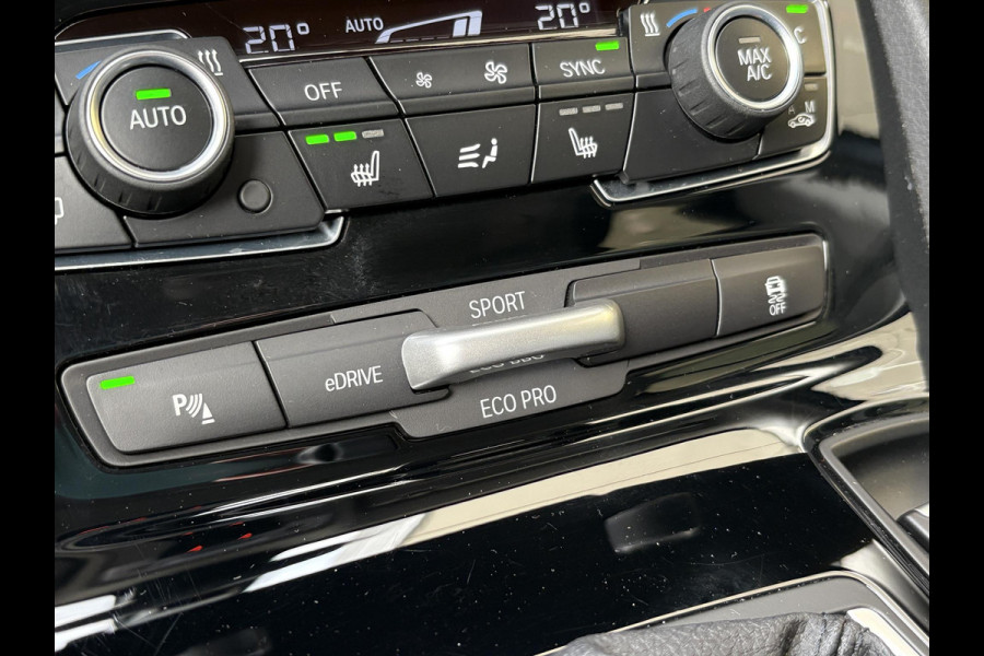 BMW 2 Serie Active Tourer 225xe iPerformance Executive | 225pk PHEV | Stoelverwarming | Camera | LED | Cruise Control |