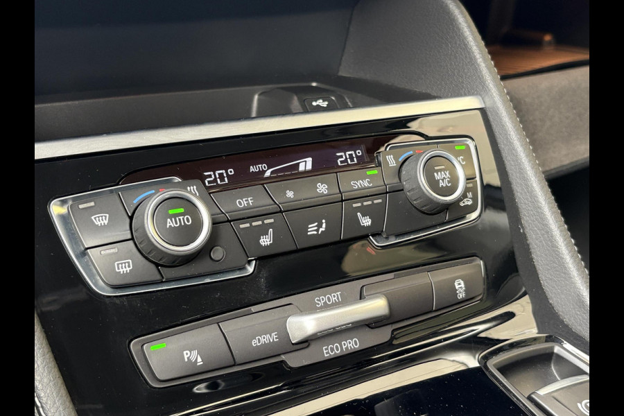 BMW 2 Serie Active Tourer 225xe iPerformance Executive | 225pk PHEV | Stoelverwarming | Camera | LED | Cruise Control |