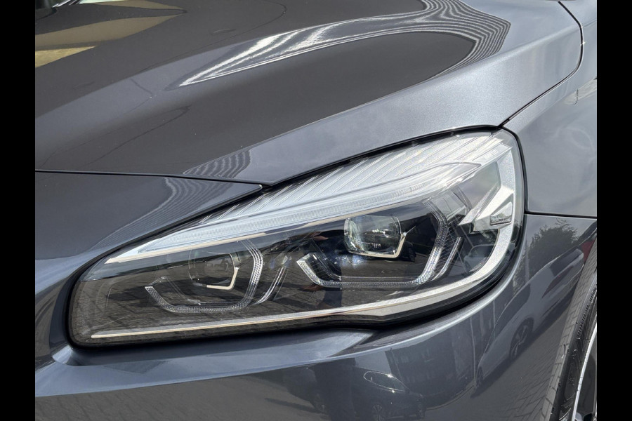 BMW 2 Serie Active Tourer 225xe iPerformance Executive | 225pk PHEV | Stoelverwarming | Camera | LED | Cruise Control |