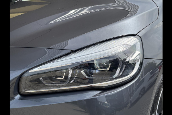 BMW 2 Serie Active Tourer 225xe iPerformance Executive | 225pk PHEV | Stoelverwarming | Camera | LED | Cruise Control |