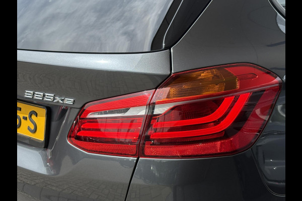 BMW 2 Serie Active Tourer 225xe iPerformance Executive | 225pk PHEV | Stoelverwarming | Camera | LED | Cruise Control |