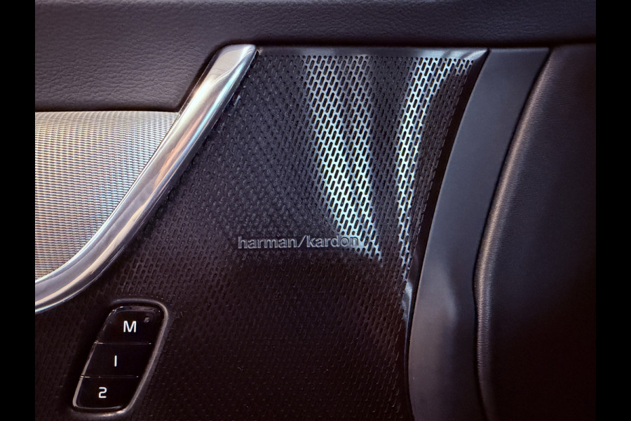Volvo V90 2.0 B4 R-Design | Panoramadak | Elektr. trekhaak | Head-Up | Camera | Harman Kardon | Adaptive cruise | Dealer onderhouden