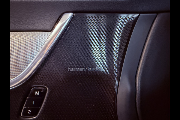 Volvo V90 2.0 B4 R-Design | Panoramadak | Elektr. trekhaak | Head-Up | Camera | Harman Kardon | Adaptive cruise | Dealer onderhouden