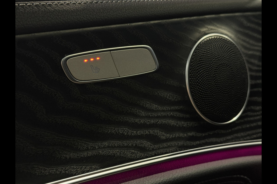Mercedes-Benz E-Klasse Estate 300 e AMG | Pano | Trekhaak | Carplay | Sfeerverlichting | Camera | Dodehoek | 1e eigenaar