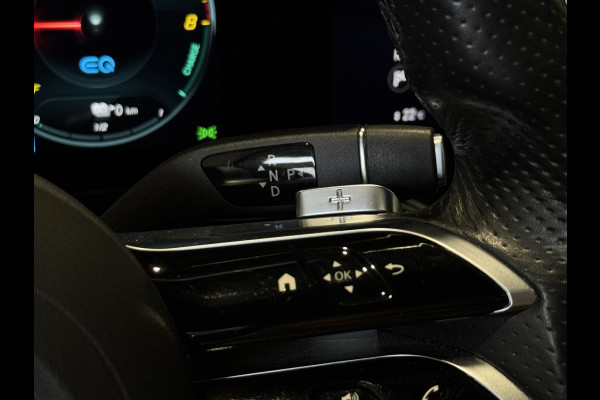 Mercedes-Benz E-Klasse Estate 300 e AMG | Pano | Trekhaak | Carplay | Sfeerverlichting | Camera | Dodehoek | 1e eigenaar