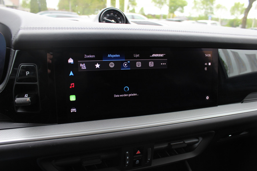 Porsche Cayenne 3.0 S E-Hybrid 519pk / Trekhaak / Panoramadak / 360Camera / Head-up / Achterasbesturing / Bose / 21'' / Luchtvering / Adaptieve Stoelen / Sportdesign+Chrono / Sportuiltaat / Stoelventilatie / Stoelverwarming 4x /