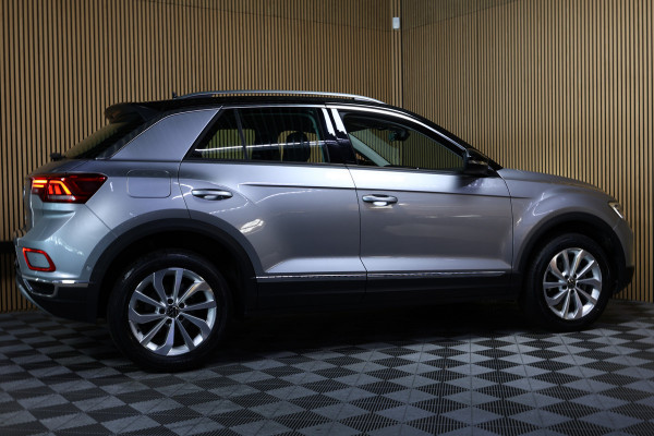 Volkswagen T-Roc 1.5 TSI Style DSG VIRTUAL CARPLAY CLIMA CAMERA PDC "23